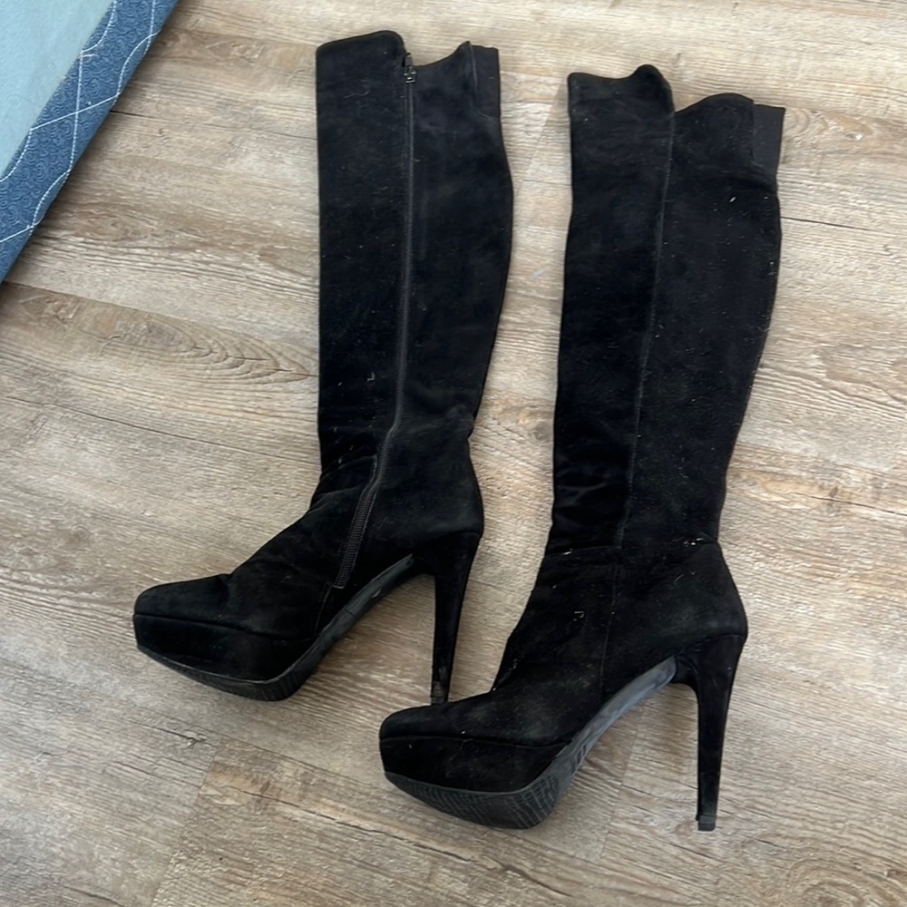 Stuart Weitzman Knee High Suede Stiletto Heeled Boots